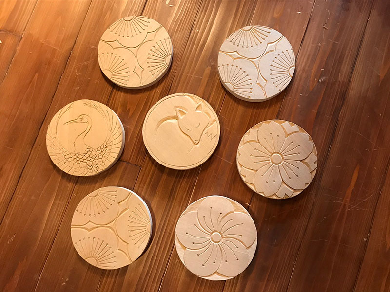 木彫鍋敷きづくり01