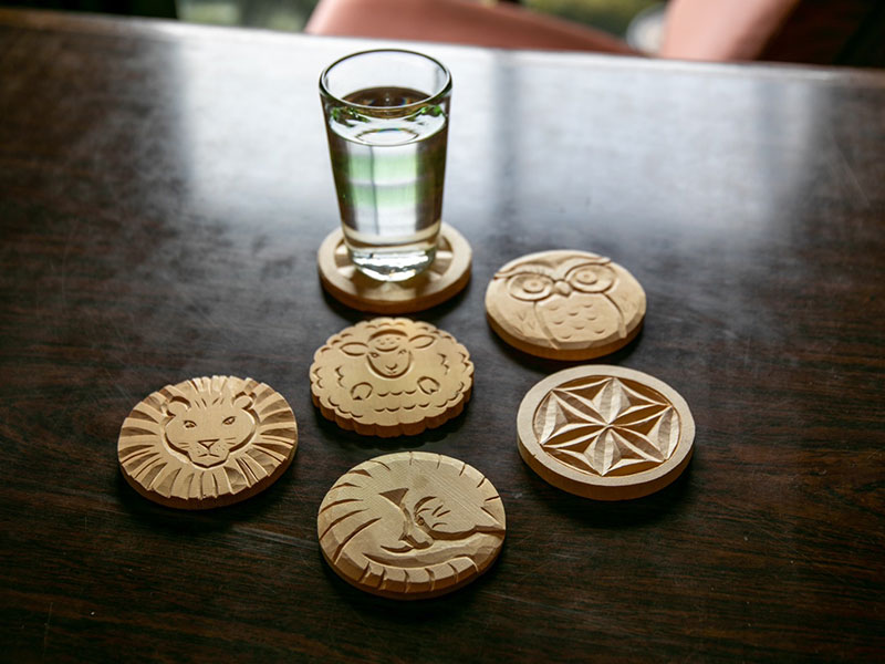 木彫コースターづくり01