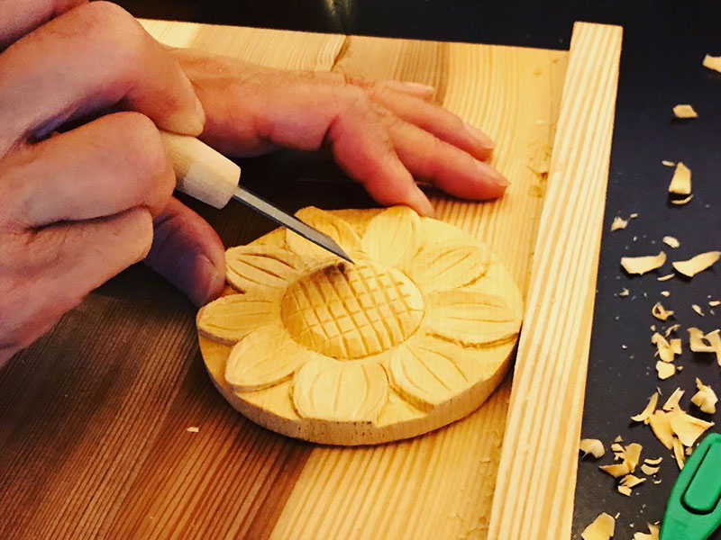 木彫コースターづくり03